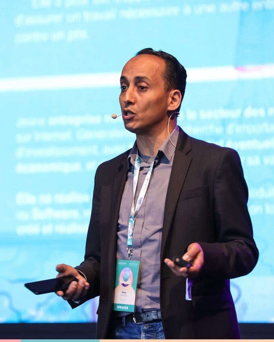 ماهر وناس متحدثاً على المسرح الرئيسي لمؤتمر Web2day في نانت